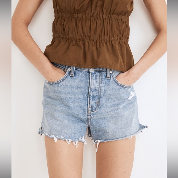 Madewell Denim Shorts: Side Slit Edition Size 25 - Picture 1 of 5